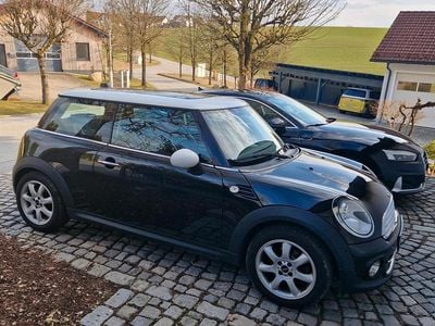 Gebraucht Mini Cooper 136 PS (100 kW) 2014 Schwarz Kleinwagen