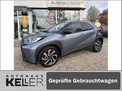 Usata Toyota Aygo X Basis 72 CV (52 kW) 2025 Grigio SUV