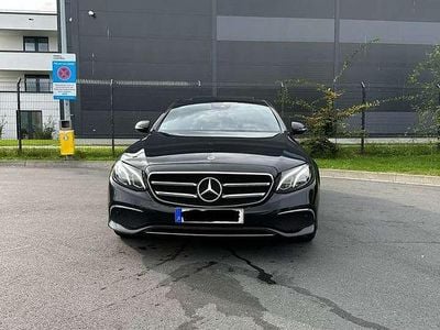 Mercedes E220