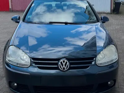 Gebraucht VW Golf V 75 PS (55 kW) 2005 Blau Kleinwagen