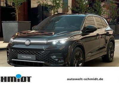 Neu VW Tiguan IQ Drive 150 PS (110 kW) 2025 Grenadillschwarz metallic SUV
