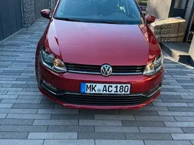 Używany VW Polo Allstar 90 KM (66 kW) 2016 Czerwony Hatchback