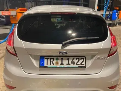 Gebraucht Ford Fiesta SYNC Edition 95 PS (69 kW) 2014 Silber Kleinwagen
