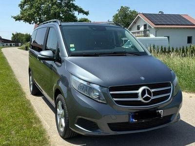 Mercedes V250