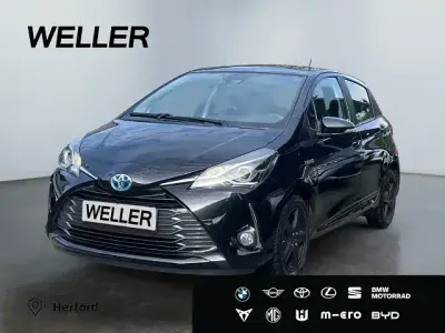 Brugt Toyota Yaris Hybrid Team 101 HK (74 kW) 2020 Sort Hatchback