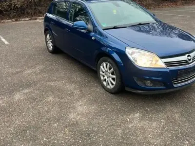 Używany Opel Astra 116 KM (85 kW) 2009 Brązowy Kombi