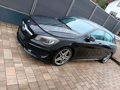 Gebraucht Mercedes CLA180 Shooting Brake Sport 122 PS (89 kW) 2016 Schwarz Kombi