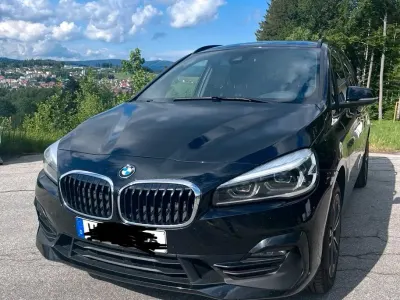 Gebraucht BMW 220 Sport Line 190 PS (139 kW) 2022 Schwarz Kombi