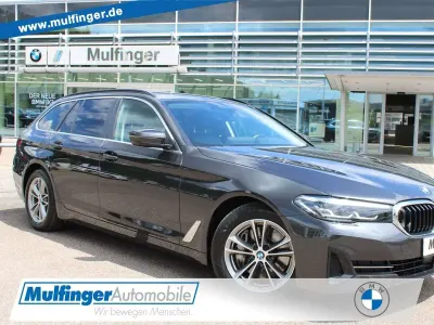 Gebraucht BMW 530 286 PS (210 kW) 2023 Grau Limousine