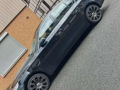 Gebraucht BMW 525 Exclusive 192 PS (141 kW) 2003 Limousine