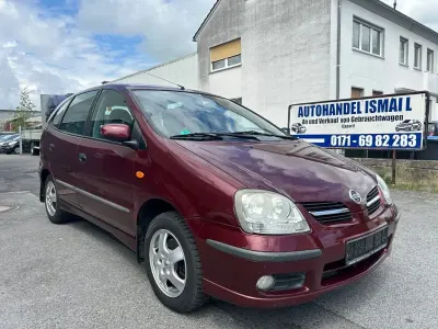 Gebraucht Nissan Almera Tino Acenta+ 116 PS (85 kW) 2006 Rot Van / Kleinbus