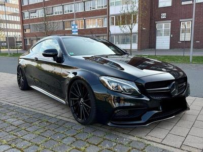 Mercedes C63 AMG