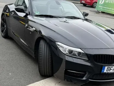 Gebraucht BMW Z4 Sport Line 340 PS (250 kW) 2015 Schwarz Cabrio