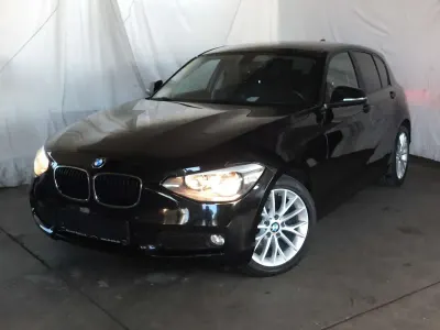 Gebraucht BMW 116 136 PS (100 kW) 2012 Schwarz Kleinwagen