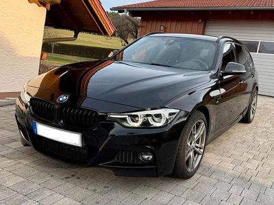Gebraucht BMW 320 M Sport 190 PS (139 kW) 2019 Schwarz Kombi