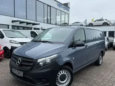 Usata Mercedes e-Vito 85 kW (116 CV) 2020 Grigio Furgone