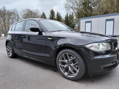 Gebraucht BMW 118 143 PS (105 kW) 2010 Schwarz Kleinwagen