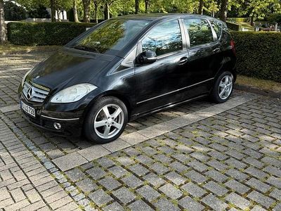 Mercedes A200