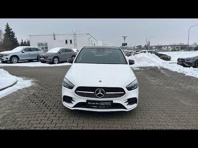 Gebraucht Mercedes B250 AMG line 224 PS (164 kW) 2024 Van / Kleinbus
