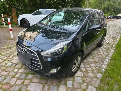 Gebraucht Hyundai ix20 125 PS (91 kW) 2017 Schwarz Kleinwagen