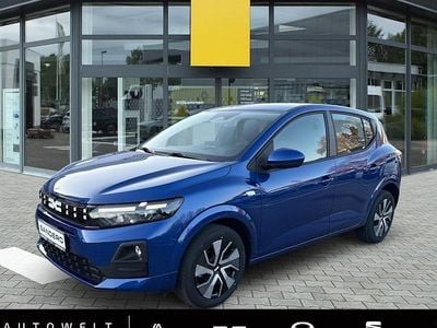 Neu Dacia Sandero Expression 122 PS (89 kW) 2025 Amber yellow (gelb) Kleinwagen