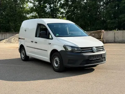 Gebraucht VW Caddy 102 PS (75 kW) 2019 Weiß Van / Kleinbus