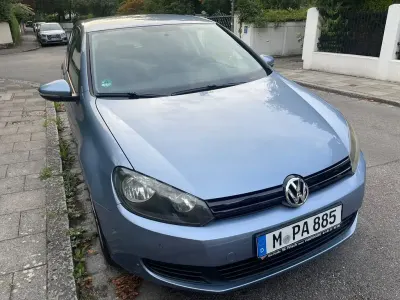 Gebraucht VW Golf VI 80 PS (58 kW) 2008 Blau Kleinwagen