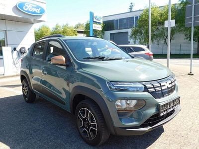 Second-hand Dacia Spring Extreme 47 kW (65 CP) 2023 Verde Hatchback