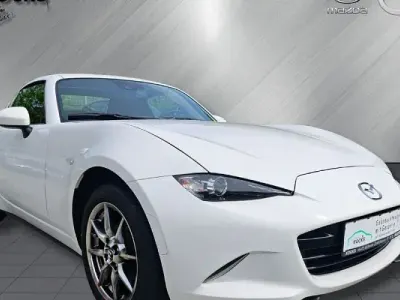 Używany Mazda MX5 Selection 132 KM (97 kW) 2022 Biały Kabriolet
