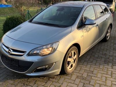gebraucht Opel Astra Sports T. 1.7 CDTI ec Edt. 96 S/S 105g...
