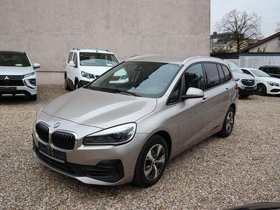Silber Gebraucht 2022 BMW 216 Gran Tourer Advantage Van / Kleinbus | 14.550 € (Fairer Preis)