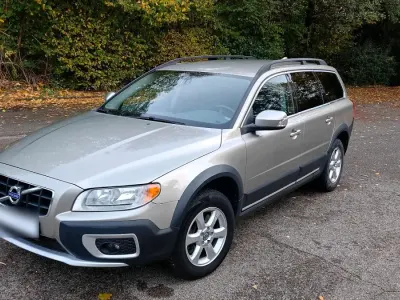 Gebraucht Volvo XC70 163 PS (119 kW) 2011 Beige Kombi