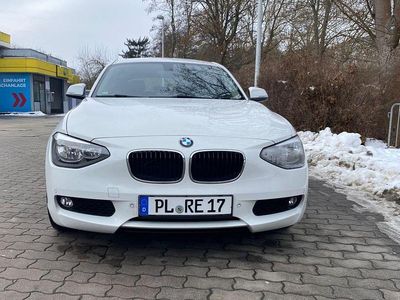 Gebraucht BMW 116 Sport Line 116 PS (85 kW) 2014 Weiß Kleinwagen