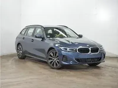 Gebraucht BMW 320 190 PS (139 kW) 2025 Blau (arctic race blue metallic) Kombi
