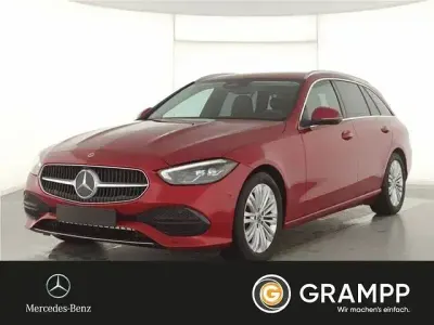 Gebraucht Mercedes C180 Avantgarde 170 PS (125 kW) 2022 Manufaktur hyazinthrot Kombi