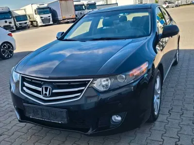 Gebraucht Honda Accord Executive 201 PS (147 kW) 2010 Schwarz Limousine