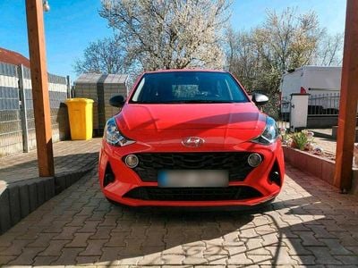 Gebraucht Hyundai i10 67 PS (49 kW) 2020 Rot Kleinwagen