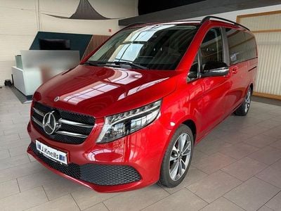 Gebraucht Mercedes V300 Edition 237 PS (174 kW) 2023 Rot Van / Kleinbus