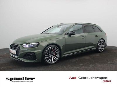 Gebraucht Audi RS4 Ambiente 450 PS (330 kW) 2024 Distriktgrün matt (a8 pa) Kombi