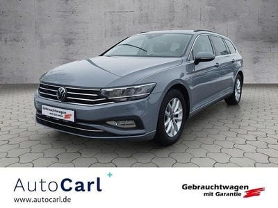 Gebraucht VW Passat Business 122 PS (89 kW) 2022 Mondsteingrau Kombi