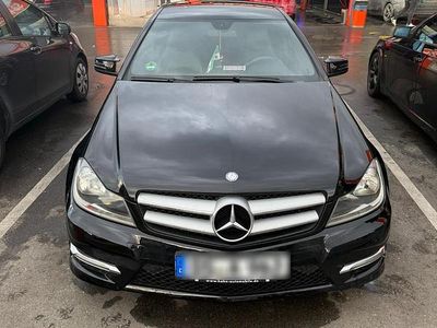 Schwarz Gebraucht 2012 Mercedes C200 Coupé | 10.000 € (Fairer Preis)