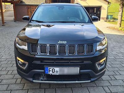 Gebraucht Jeep Compass Limited 140 PS (102 kW) 2017 Schwarz SUV