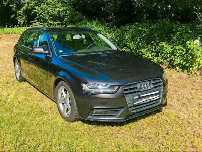 Gebraucht Audi A4 Ambition 160 PS (117 kW) 2011 Grau Kombi
