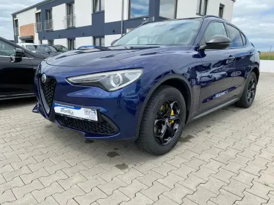 Gebraucht Alfa Romeo Stelvio Tech Edition 209 PS (153 kW) 2019 Blau SUV