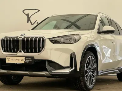 Second-hand BMW X1 Comfort Edition 326 CP (239 kW) 2025 Alb SUV
