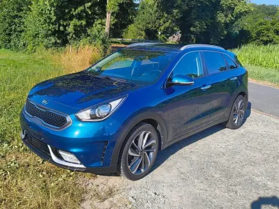Gebraucht Kia Niro Spirit 105 PS (77 kW) 2019 Blau SUV