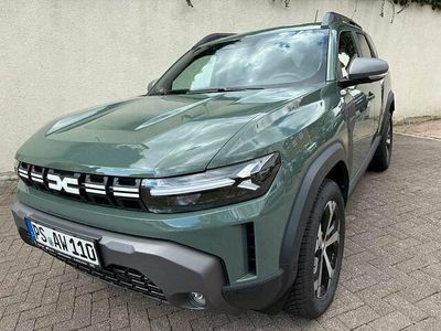 Neu Dacia Duster Journey 131 PS (96 kW) 2025 Grau (safarigrüngrau) SUV