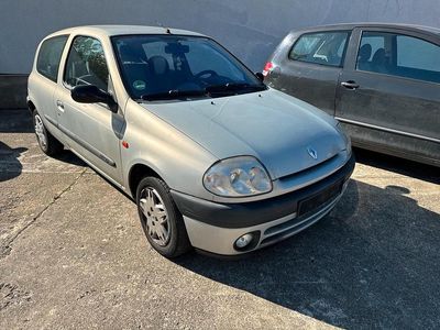 Renault Clio II