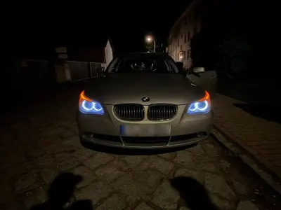 Usata BMW 520 177 CV (130 kW) 2004 Argento Berlina