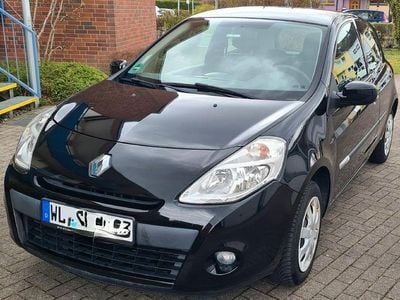 Gebraucht Renault Clio III Collection 75 PS (55 kW) 2013 Schwarz Kleinwagen